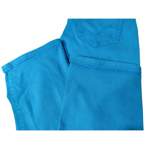 Levis Womens Perfectly Shaping 512 Straight Jeans Light Blue Denim 31x32 - Picture 5 of 8